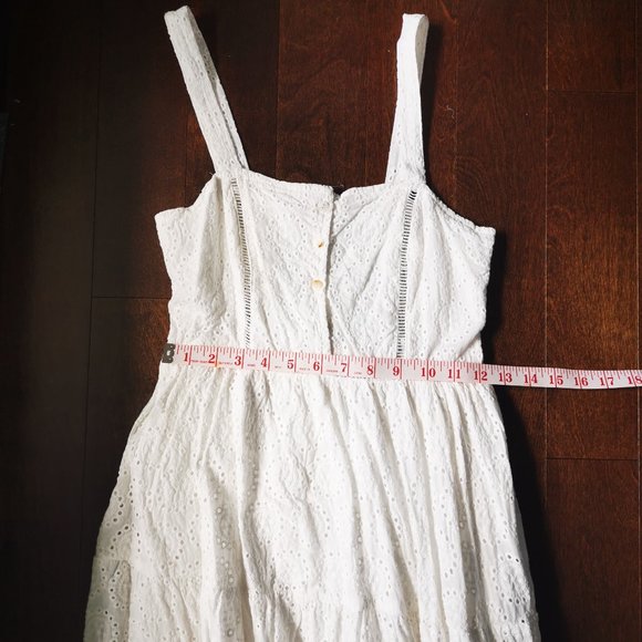 Cotton White Embroidery Dress - Picture 5 of 5